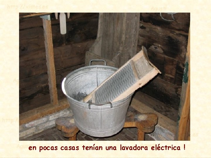 en pocas casas tenían una lavadora eléctrica ! 