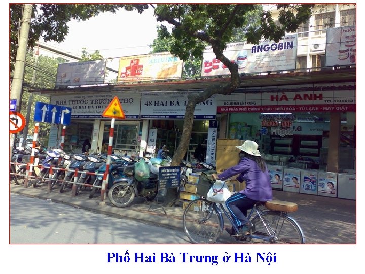 Phố Hai Bà Trưng ở Hà Nội 