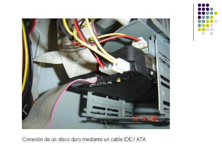 Conexión de un disco duro mediante un cable IDE / ATA 