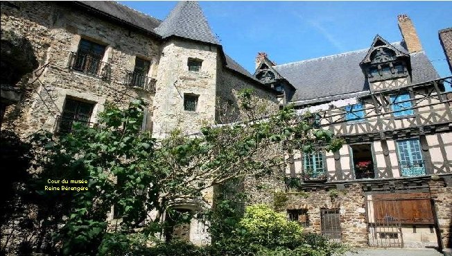  Cour du musée Reine Bérengère 