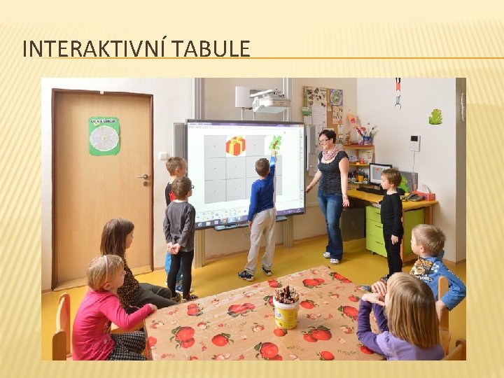 INTERAKTIVNÍ TABULE 