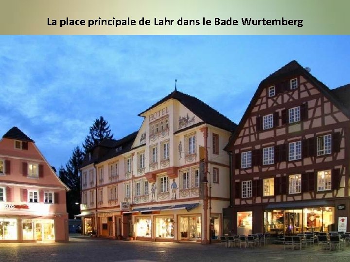 La place principale de Lahr dans le Bade Wurtemberg 