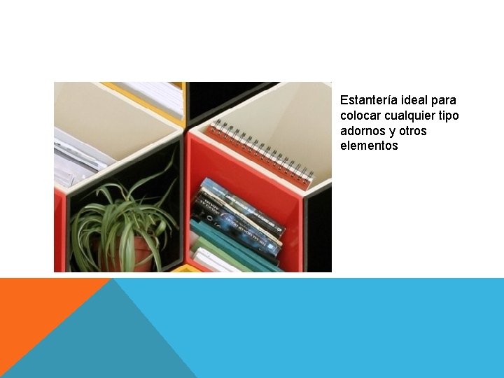 Estantería ideal para colocar cualquier tipo adornos y otros elementos Estantería ideal para colocar cualquier tipo adornos y otros elementos