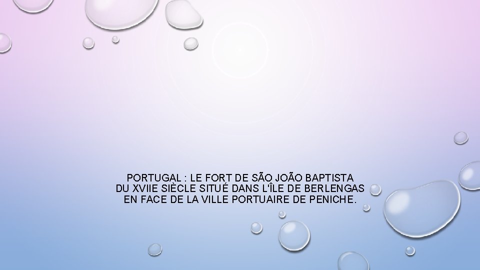 PORTUGAL : LE FORT DE SÃO JOÃO BAPTISTA DU XVIIE SIÈCLE SITUÉ DANS L'ÎLE