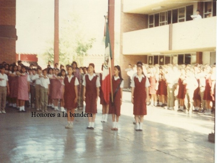 Honores a la bandera 