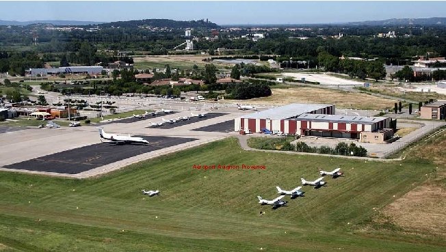 Aéroport Avignon-Provence 