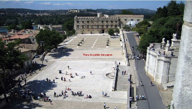 Place du palais des papes 