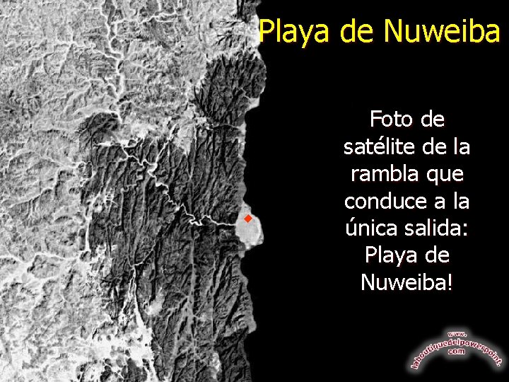 Playa de Nuweiba Foto de satélite de la rambla que conduce a la única