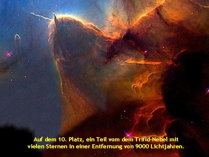 Auf dem 10. Platz, ein Teil vom dem Trifid-Nebel mit vielen Sternen in einer Auf dem 10. Platz, ein Teil vom dem Trifid-Nebel mit vielen Sternen in einer