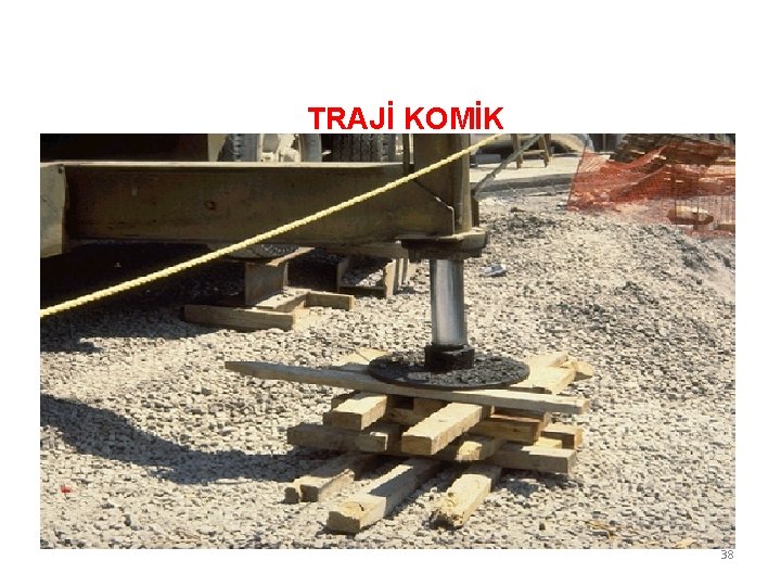 TRAJİ KOMİK 38 