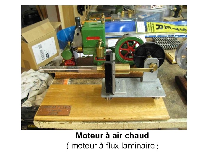 Moteur à air chaud ( moteur à flux laminaire ) 