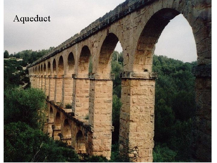 q u e d Aqueduct 