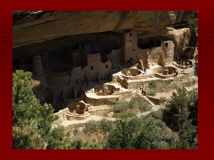 Phrase § Cliff palace in Mesa Verde National Park, Colorado is the largest cliff
