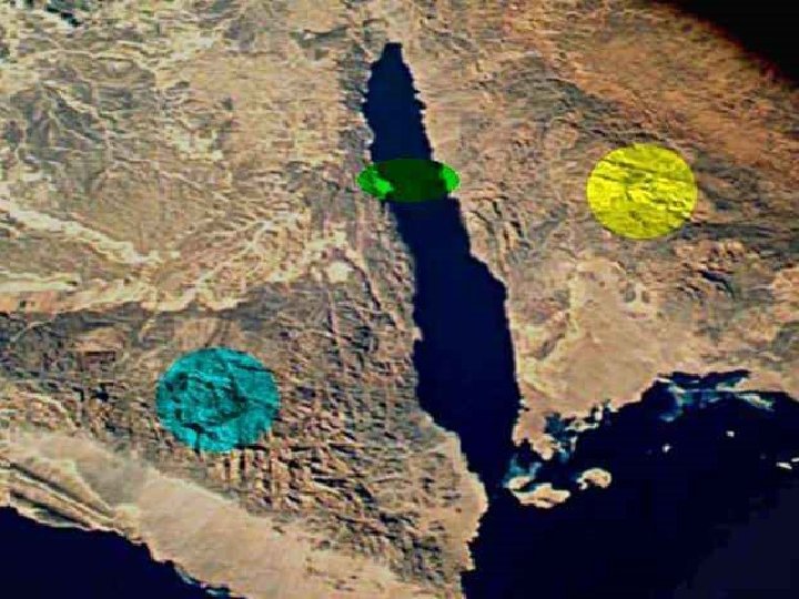 O MONTE SINAI A foto de satélite abaixo mostra a diferença geográfica entre o