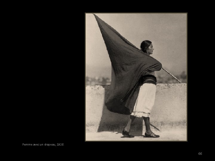 Femme avec un drapeau, 1928. 66 