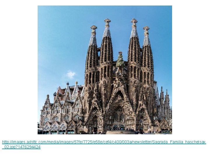 http: //images. adsttc. com/media/images/57 fe/7725/e 58 e/cef 4/c 400/003 a/newsletter/Sagrada_Familia_haschelsax _02. jpg? 1476294424 