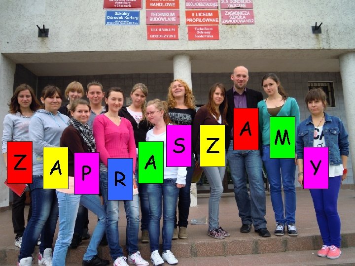 Z A P R A S Z A M Y 