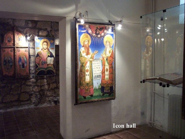 Icon hall 