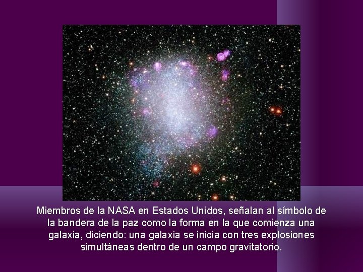 Miembros de la NASA en Estados Unidos, señalan al símbolo de la bandera de Miembros de la NASA en Estados Unidos, señalan al símbolo de la bandera de