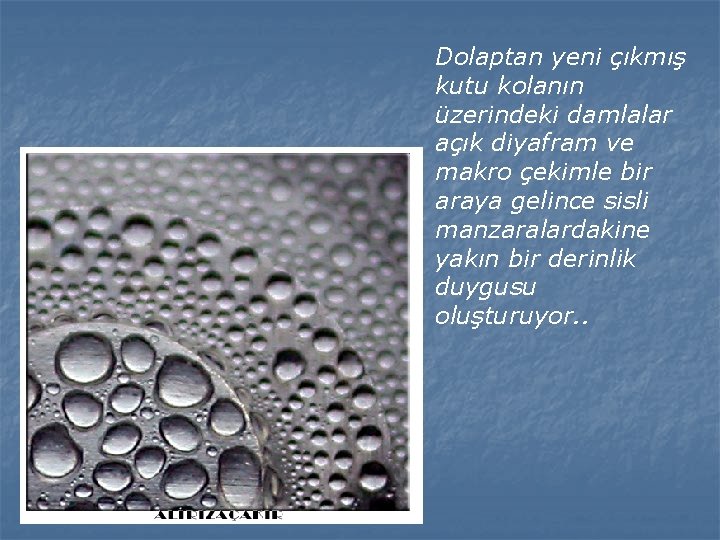 Dolaptan yeni çıkmış kutu kolanın üzerindeki damlalar açık diyafram ve makro çekimle bir araya