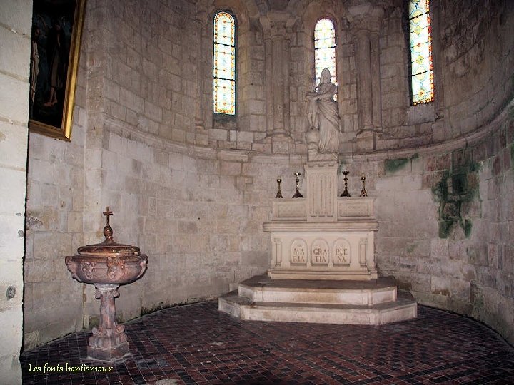 Les fonts baptismaux 