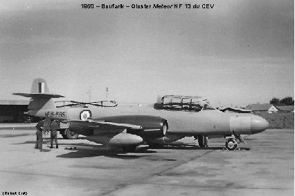 1960 – Boufarik – Gloster Meteor NF 13 du CEV (Robert Crot) 