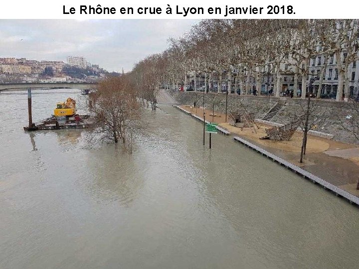 Le Rhône en crue à Lyon en janvier 2018. 