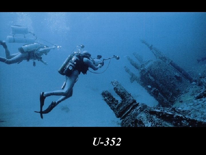 U-352 