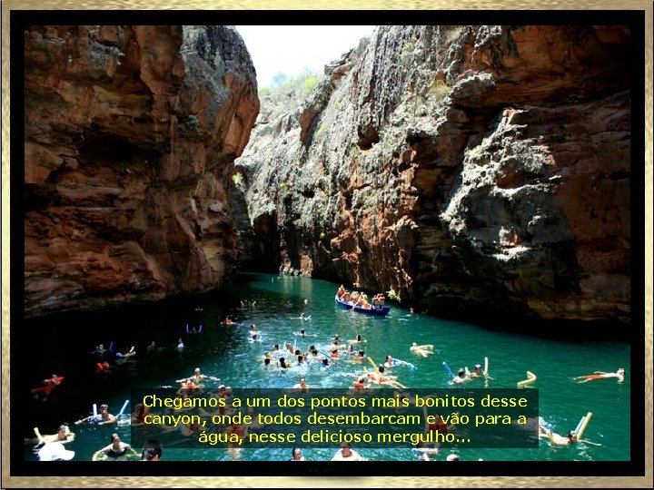 Chegamos a um dos pontos mais bonitos desse canyon, onde todos desembarcam e vão