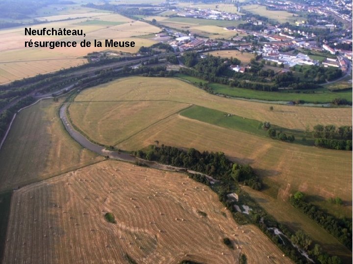 Neufchâteau, résurgence de la Meuse 