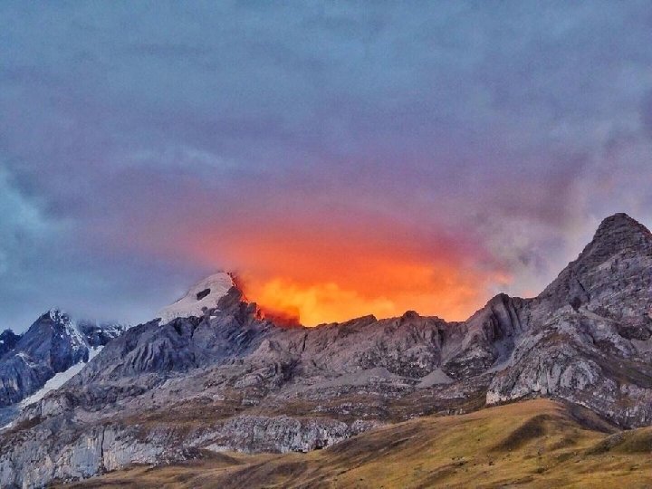 Las precipitaciones se inician normalmente en el mes de octubre y se mantienen hasta