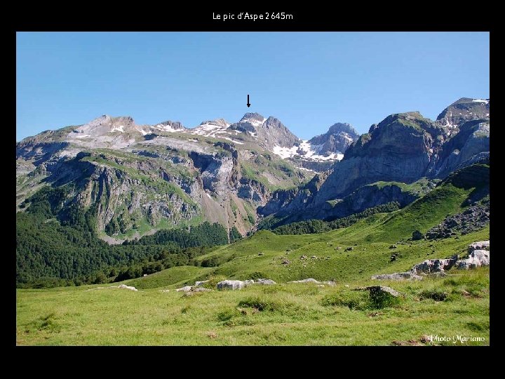 Le pic d’Aspe 2645 m . . 