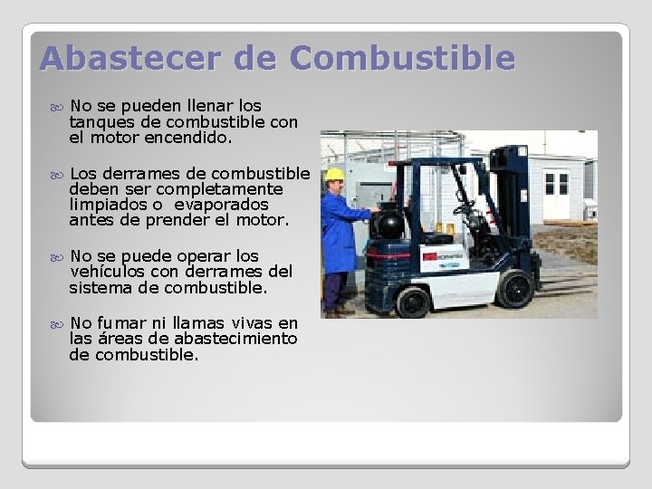 Abastecer de Combustible No se pueden llenar los tanques de combustible con el motor