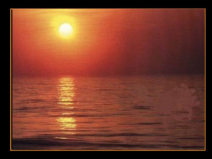 Có những chàng trai lam lủ Tươi cười đứng ngắm dòng sông Có những