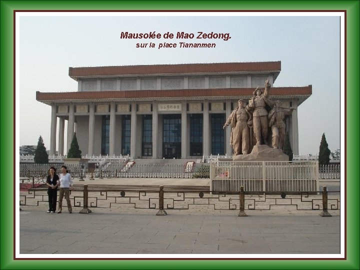 Mausolée de Mao Zedong. sur la place Tiananmen 