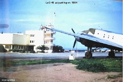 Le. O 45 au parking en 1954 (Jean Lavernhe) 