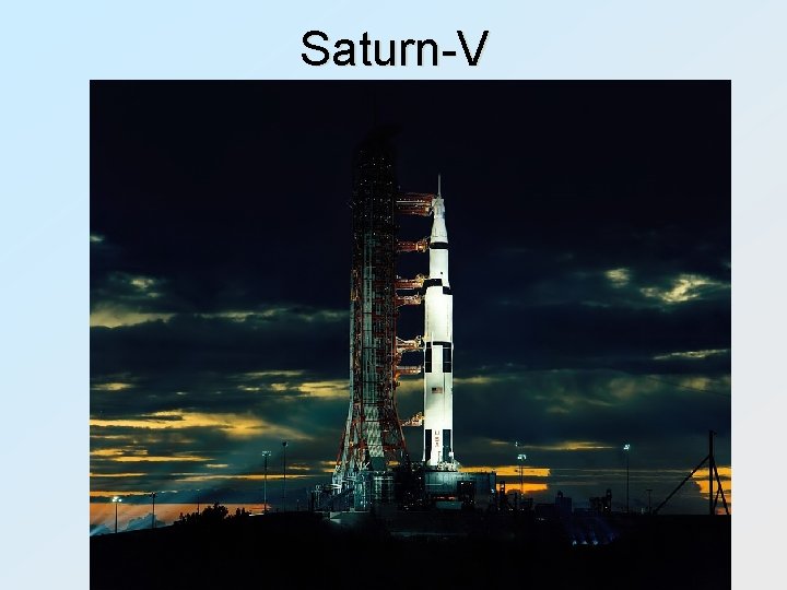 Saturn-V 