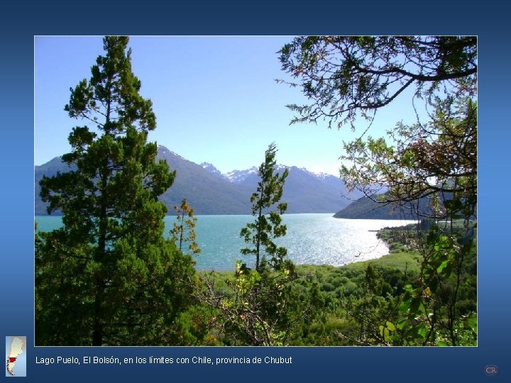 Lago Puelo, El Bolsón, en los límites con Chile, provincia de Chubut 