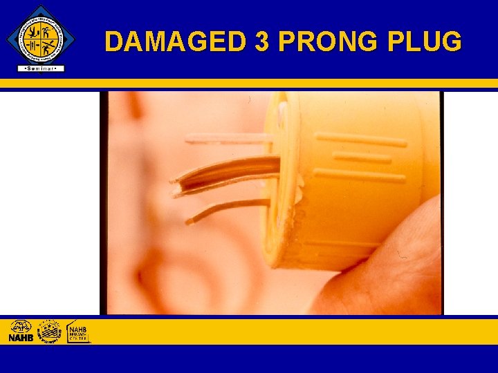 DAMAGED 3 PRONG PLUG 