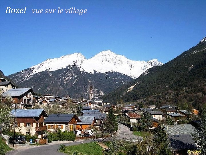 Bozel vue sur le village 