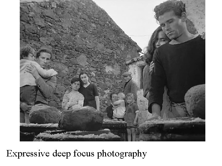 Expressive deep focus photography 