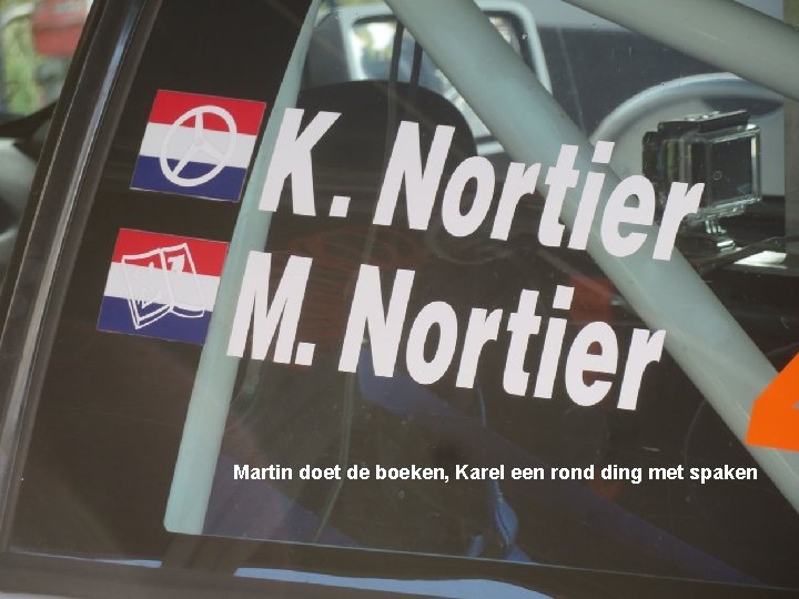 Martin doet de boeken, Karel een rond ding met spaken 