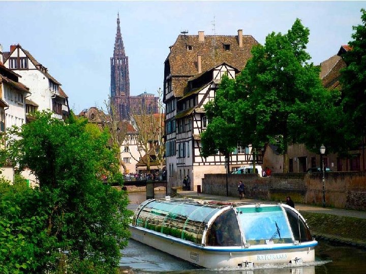 La Petite France Se sitúa en torno a la zona donde se regula el