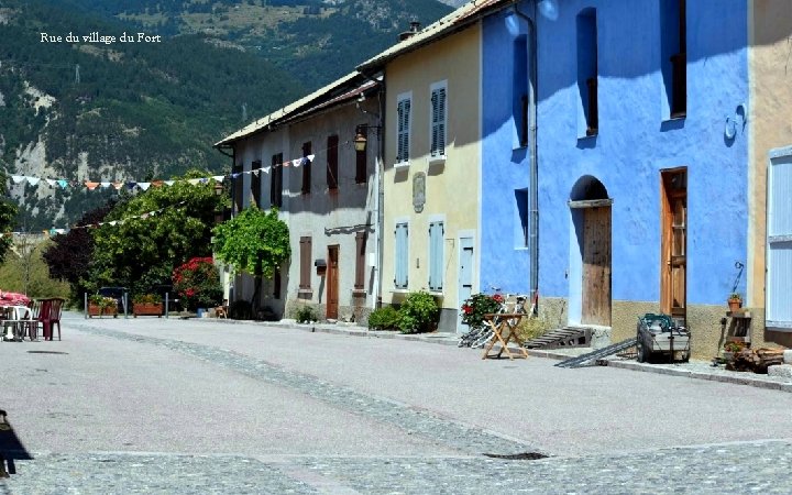 Rue du village du Fort 