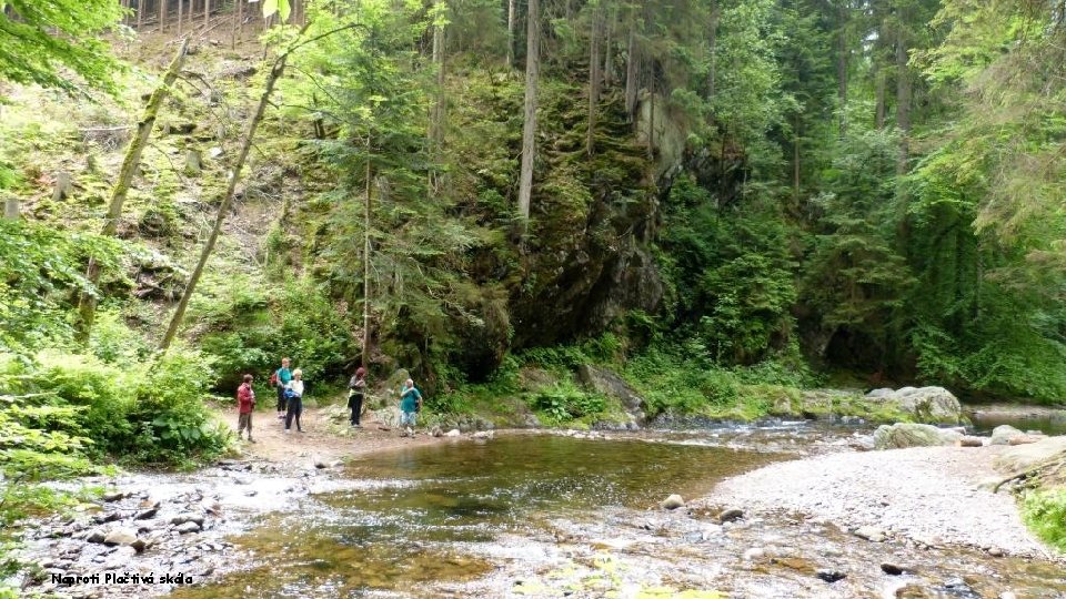 Naproti Plačtivá skála Naproti Plačtivá skála