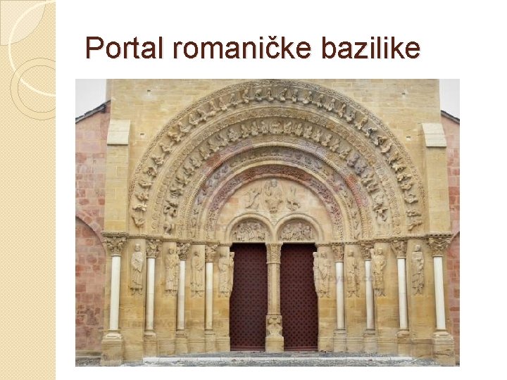 Portal romaničke bazilike 