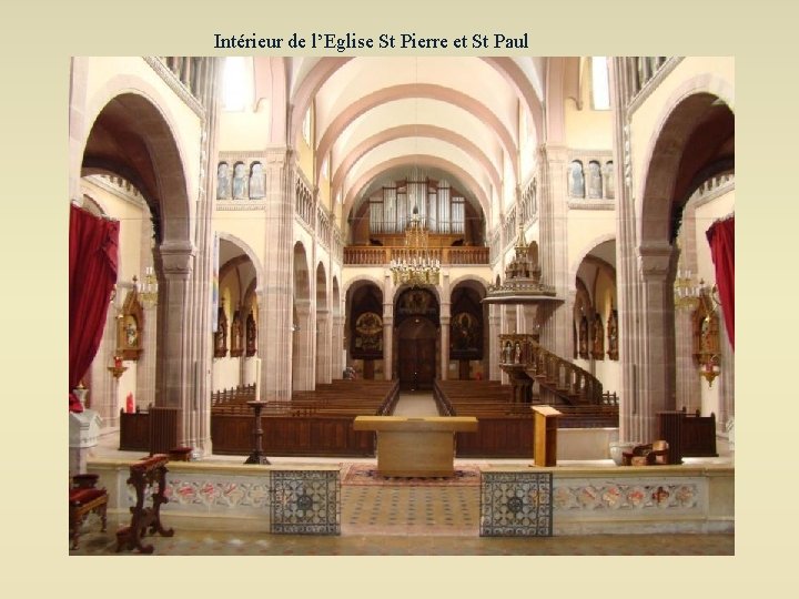 Intérieur de l’Eglise St Pierre et St Paul 