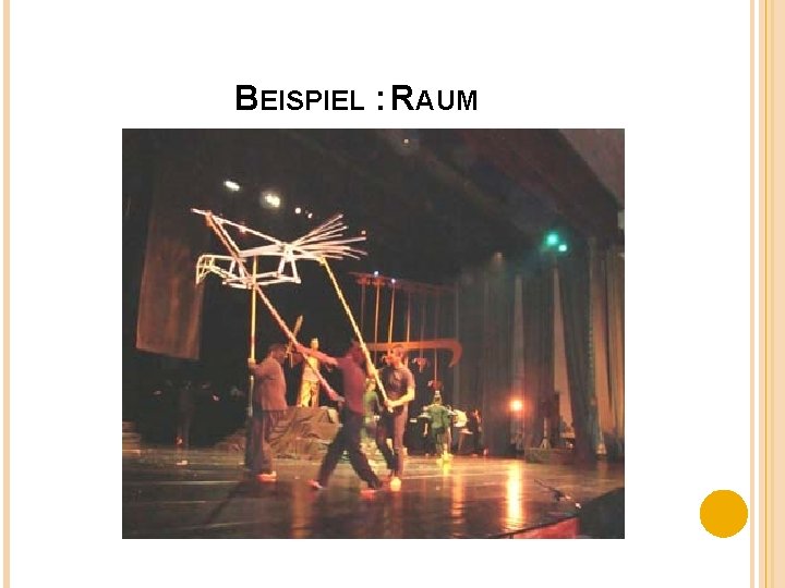 BEISPIEL : RAUM 