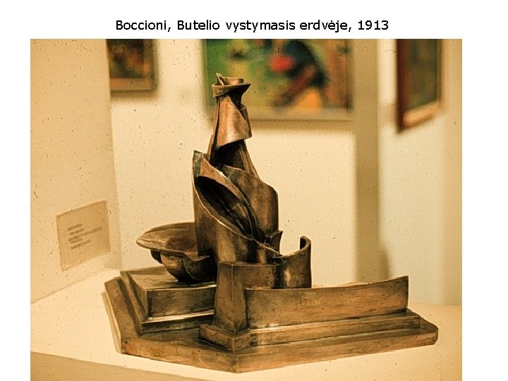 Boccioni, Butelio vystymasis erdvėje, 1913 