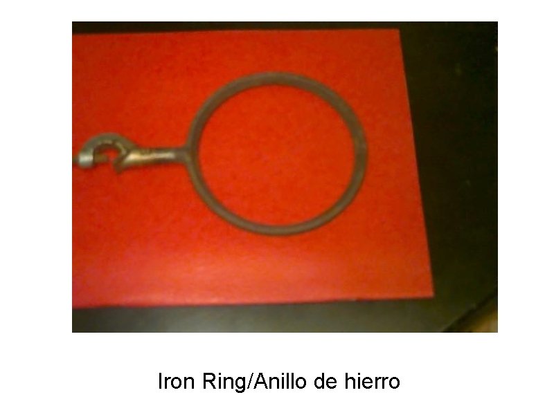 Iron Ring/Anillo de hierro 